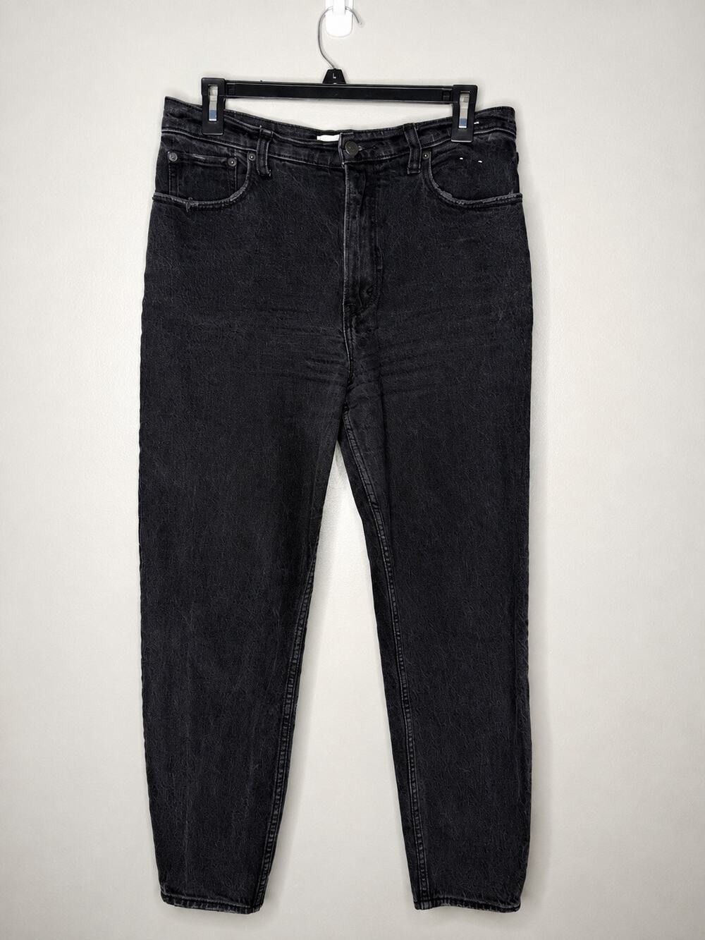 Abercrombie & Fitch The ’80s Mom High Rise Jeans Size 28/6 Black Acid Wash